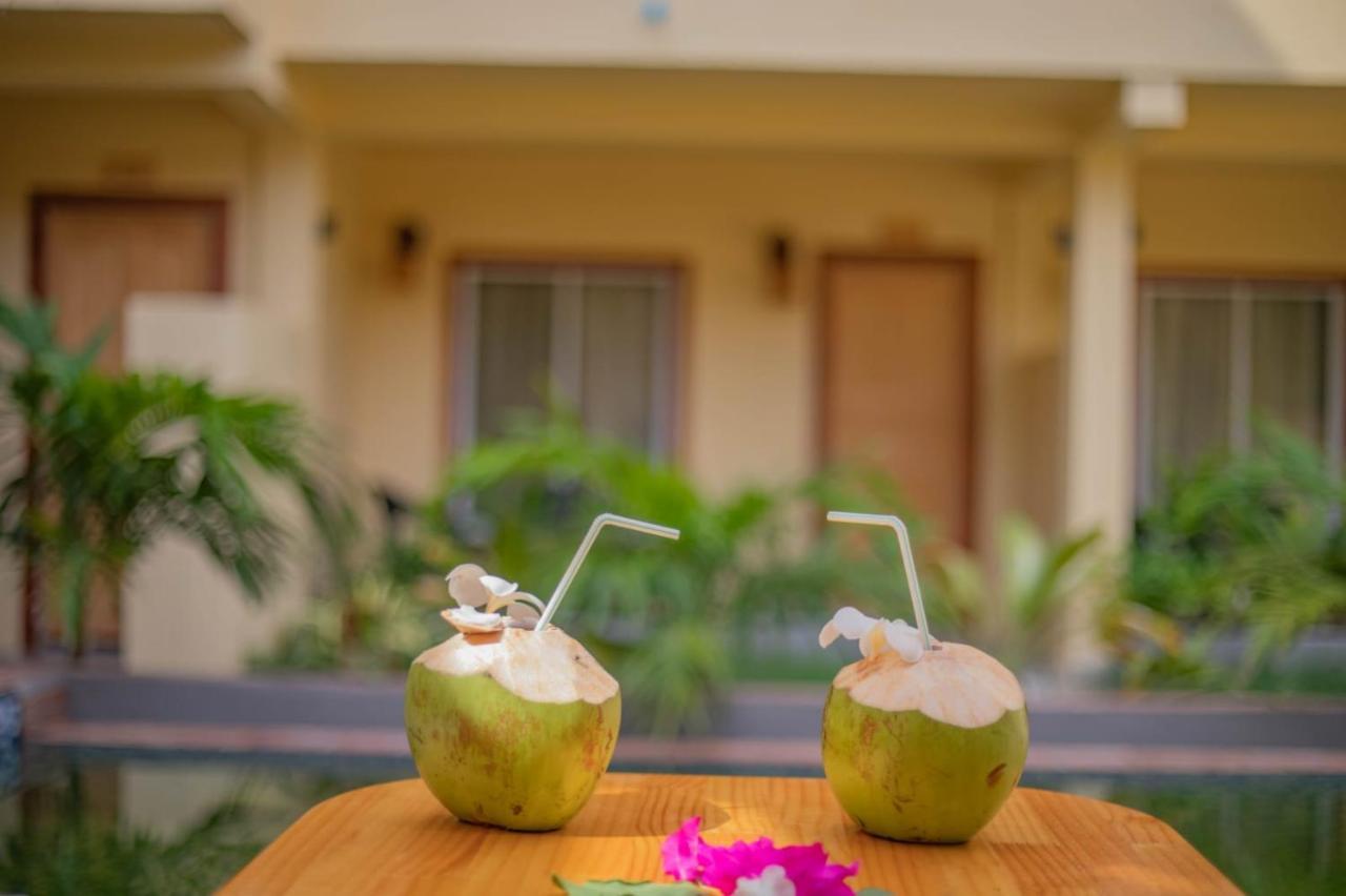 Sorenzo Maldives Thoddoo Exterior foto