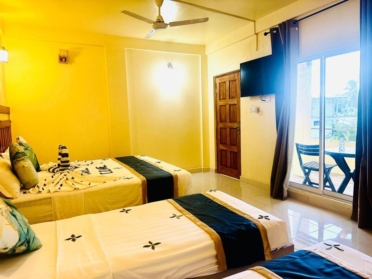 Sorenzo Maldives Thoddoo Exterior foto