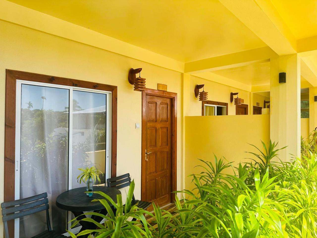 Sorenzo Maldives Thoddoo Exterior foto